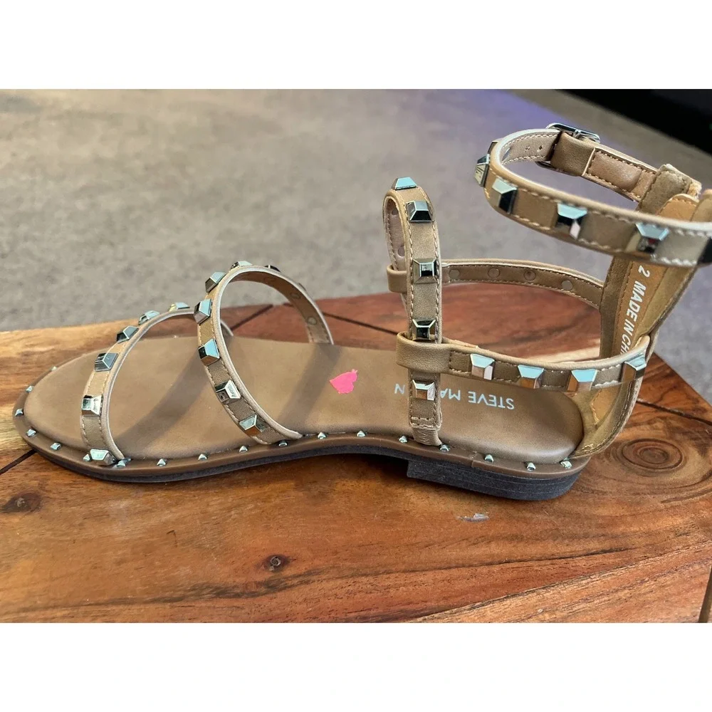 Steve Madden JTRAVEL Tan Studded Gladiator Sandals Girls Size 2‎ NWB
